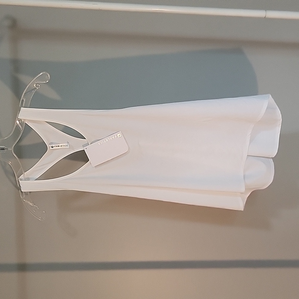 Fabletics White Peggy Racerback Tank sz XL